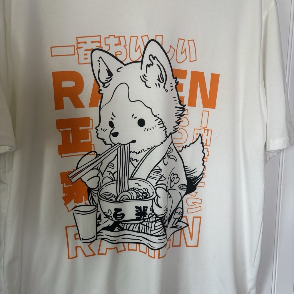 ROMWE  Unisex  LG Anime Graphic Tee Shirt White Japanese Fox Eating Ramen Top